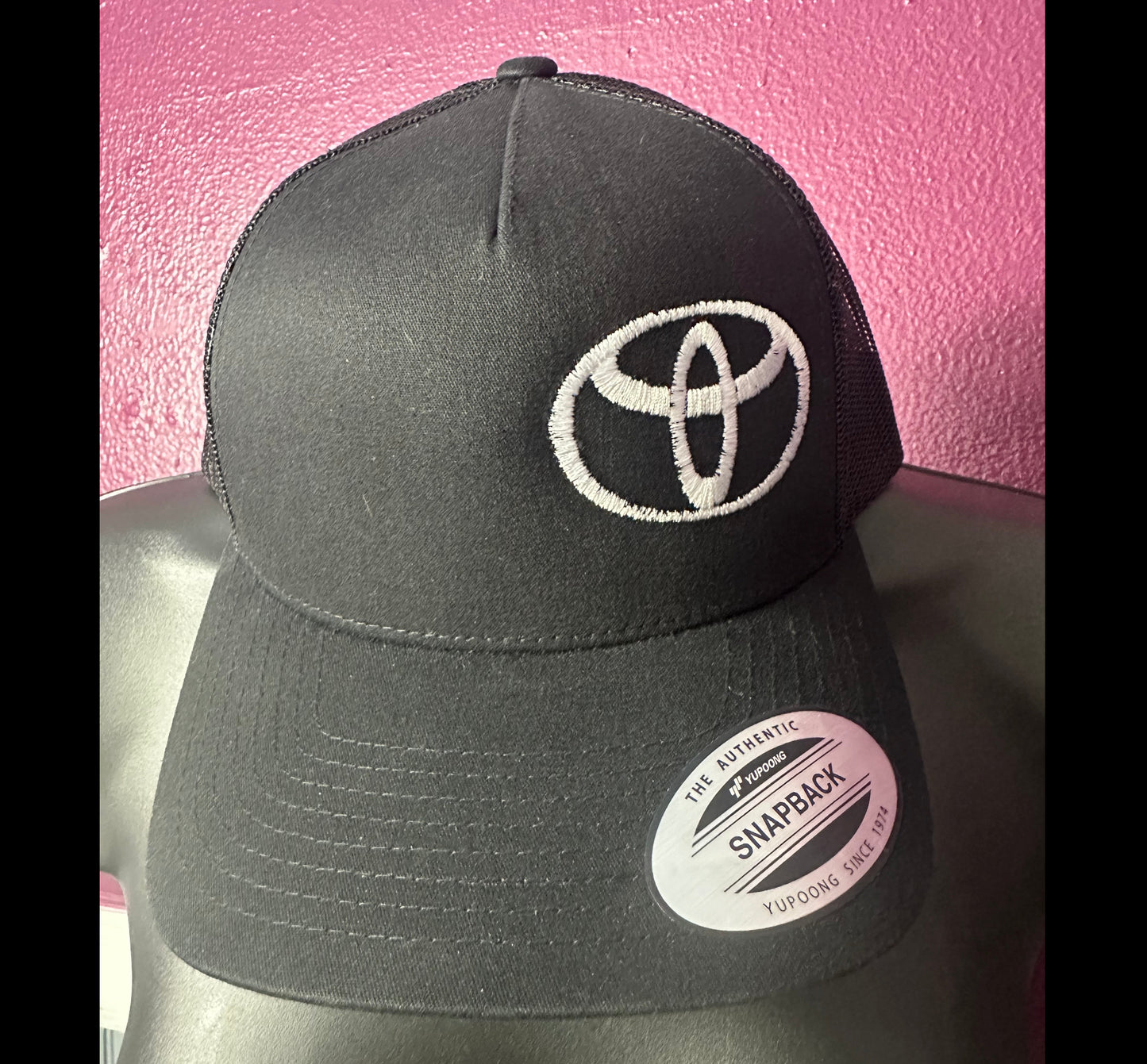 🧢 BUILD YOUR OWN HAT – LOGO SERIES